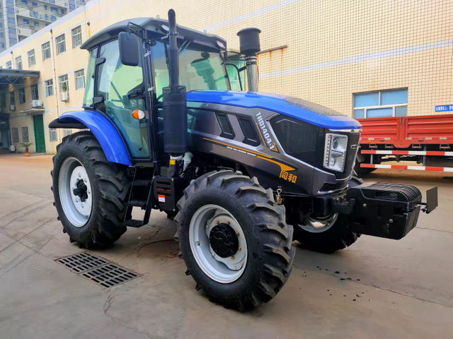 90/100/110 HP 4wd FARM TRACTOR